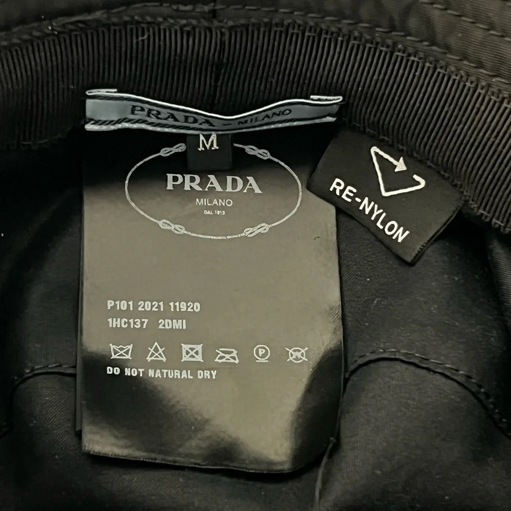 PRADA Bucket Hat Re-Nylon Black - Size Medium - 💯 AUTHENTIC - Picture 5 of 5